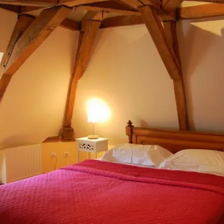 Manoir De Rouessé Laval (Mayenne)