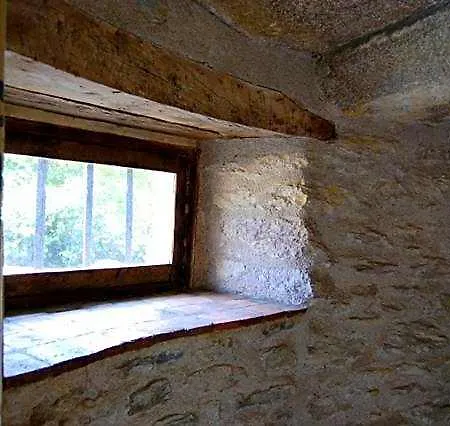 Manoir De Rouesse Laval (Mayenne)