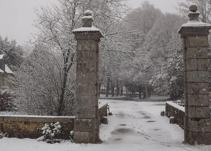 Manoir De Rouessé Laval (Mayenne)