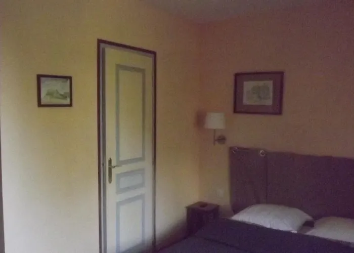 Manoir De Rouessé Maison d'hôtes